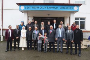 Rize Merkez Nedim Çalık İlköğretim Okulundan Anlamlı Proje Rize Merkez Nedim Çalık İlköğretim Okulundan Anlamlı Proje