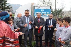 Rize Merkez Nedim Çalık İlköğretim Okulundan Anlamlı Proje Rize Merkez Nedim Çalık İlköğretim Okulundan Anlamlı Proje