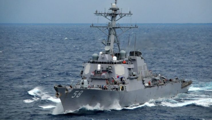 Husiler Amerikan savaş gemisine saldırdı