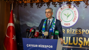 ÇAYKUR RİZESPOR’UMUZ RİZE’DE TEK YÜREK OLDU ÇAYKUR RİZESPOR’UMUZ RİZE’DE TEK YÜREK OLDU