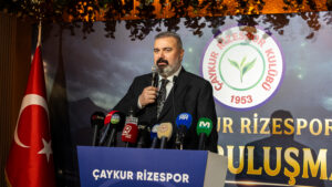 ÇAYKUR RİZESPOR’UMUZ RİZE’DE TEK YÜREK OLDU ÇAYKUR RİZESPOR’UMUZ RİZE’DE TEK YÜREK OLDU