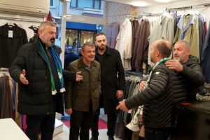 Başkan Turgut'tan Esnaf Ziyareti Başkan Turgut'tan Esnaf Ziyareti