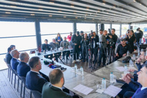 RİZE 3. KİTAP FUARI KAPILARINI AÇIYOR RİZE 3. KİTAP FUARI KAPILARINI AÇIYOR