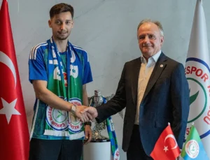 Tayyip Talha Sanuç Çaykur Rizespor’da