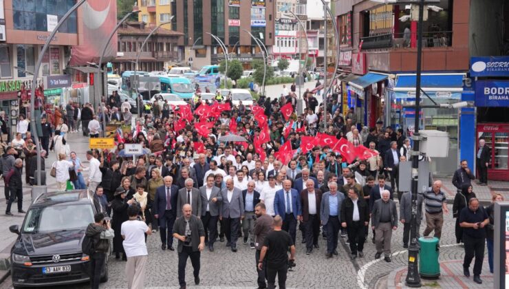 6. ULUSAL RİZE GASTRONOMİ GÜNLERİ KORTEJ YÜRÜYÜŞÜ VE AÇILIŞ PROGRAMIYLA BAŞLADI
